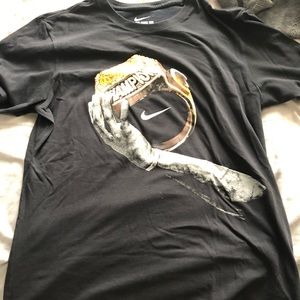 Lebron James ring shirt large